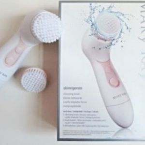 Mary Kay